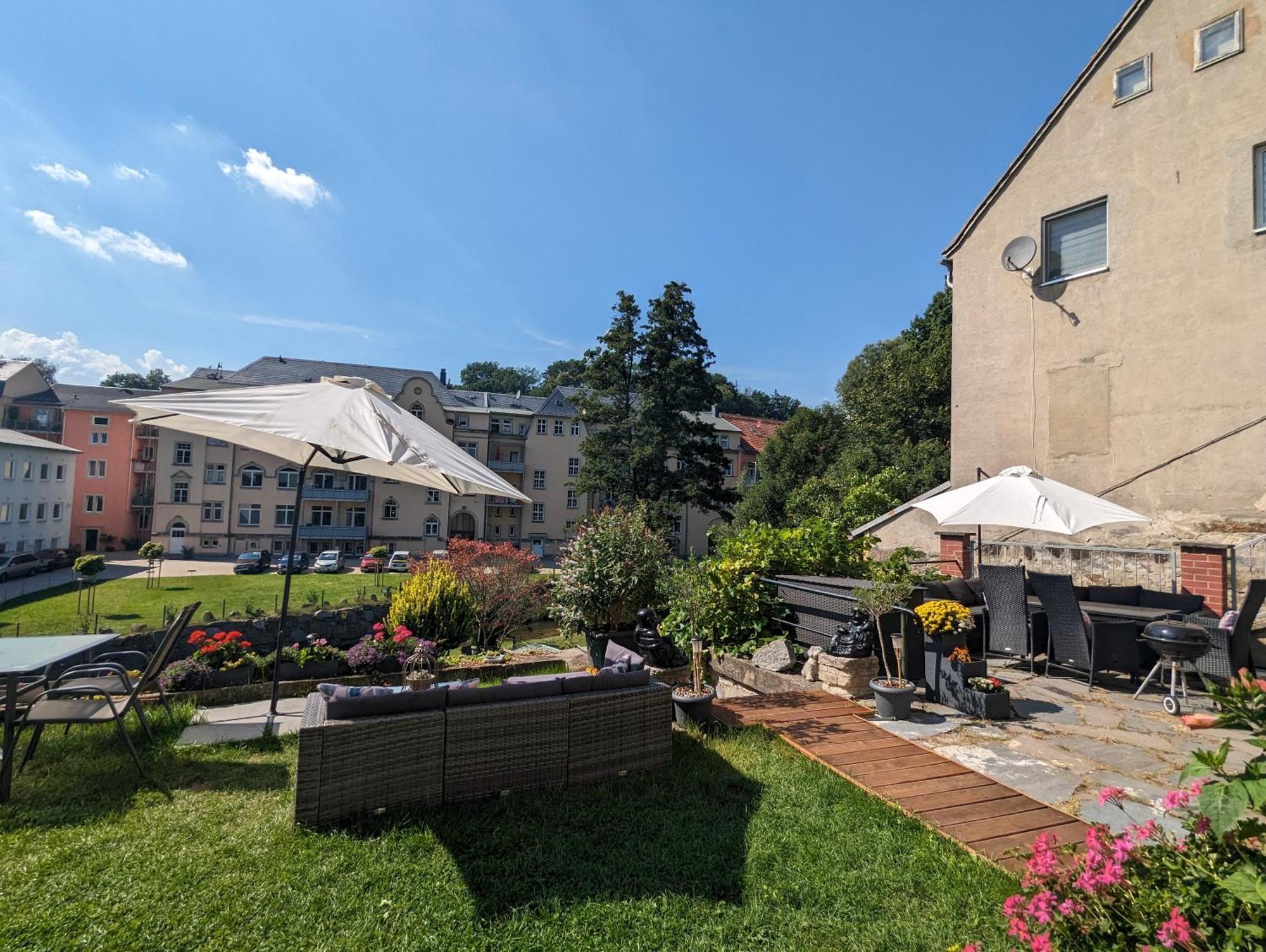 F2 - Urlaubsmagie Sauna, Whirlpool, Pool & Garten Sebnitz Exterior foto