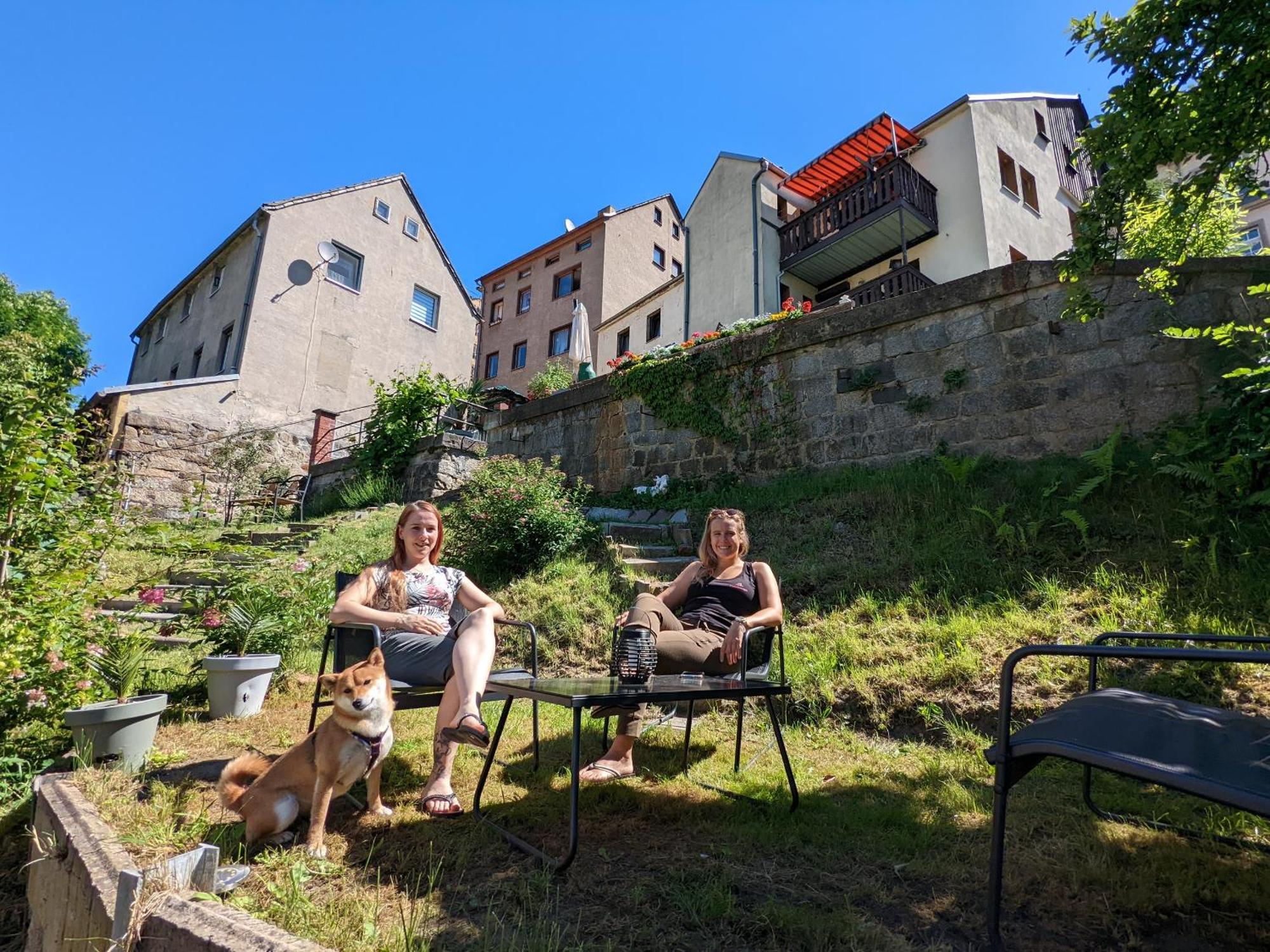 F2 - Urlaubsmagie Sauna, Whirlpool, Pool & Garten Sebnitz Exterior foto