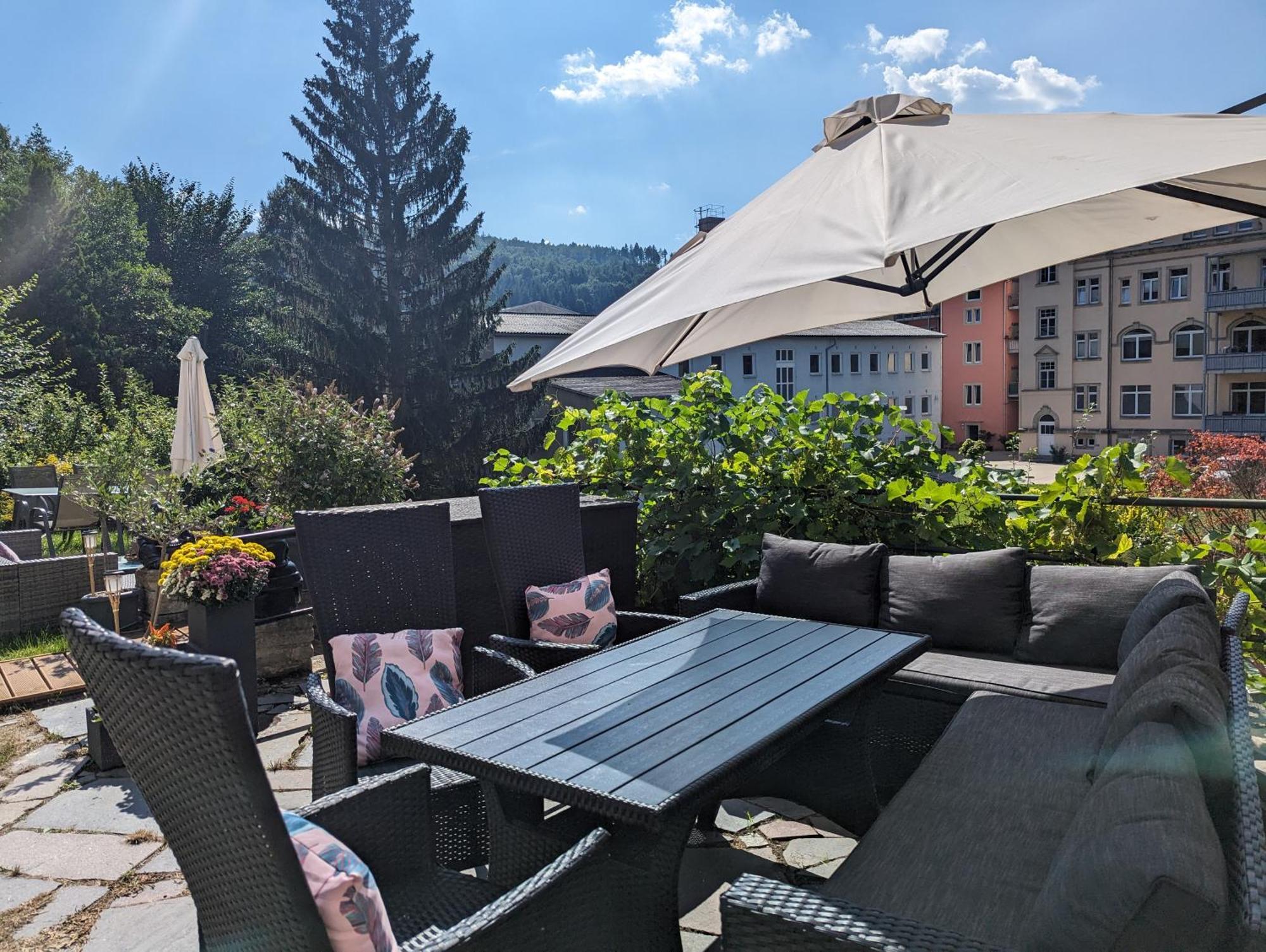 F2 - Urlaubsmagie Sauna, Whirlpool, Pool & Garten Sebnitz Exterior foto
