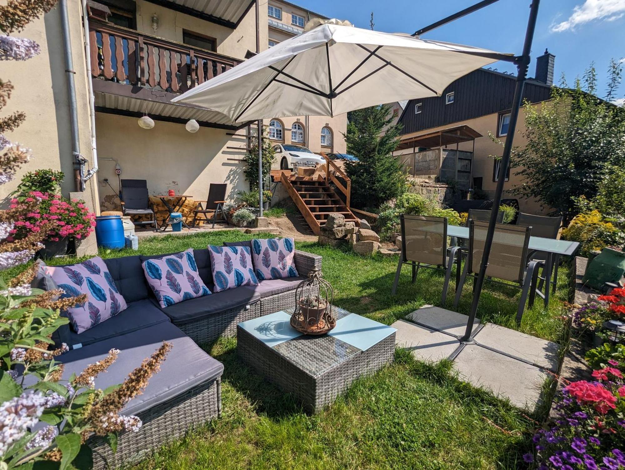 F2 - Urlaubsmagie Sauna, Whirlpool, Pool & Garten Sebnitz Exterior foto