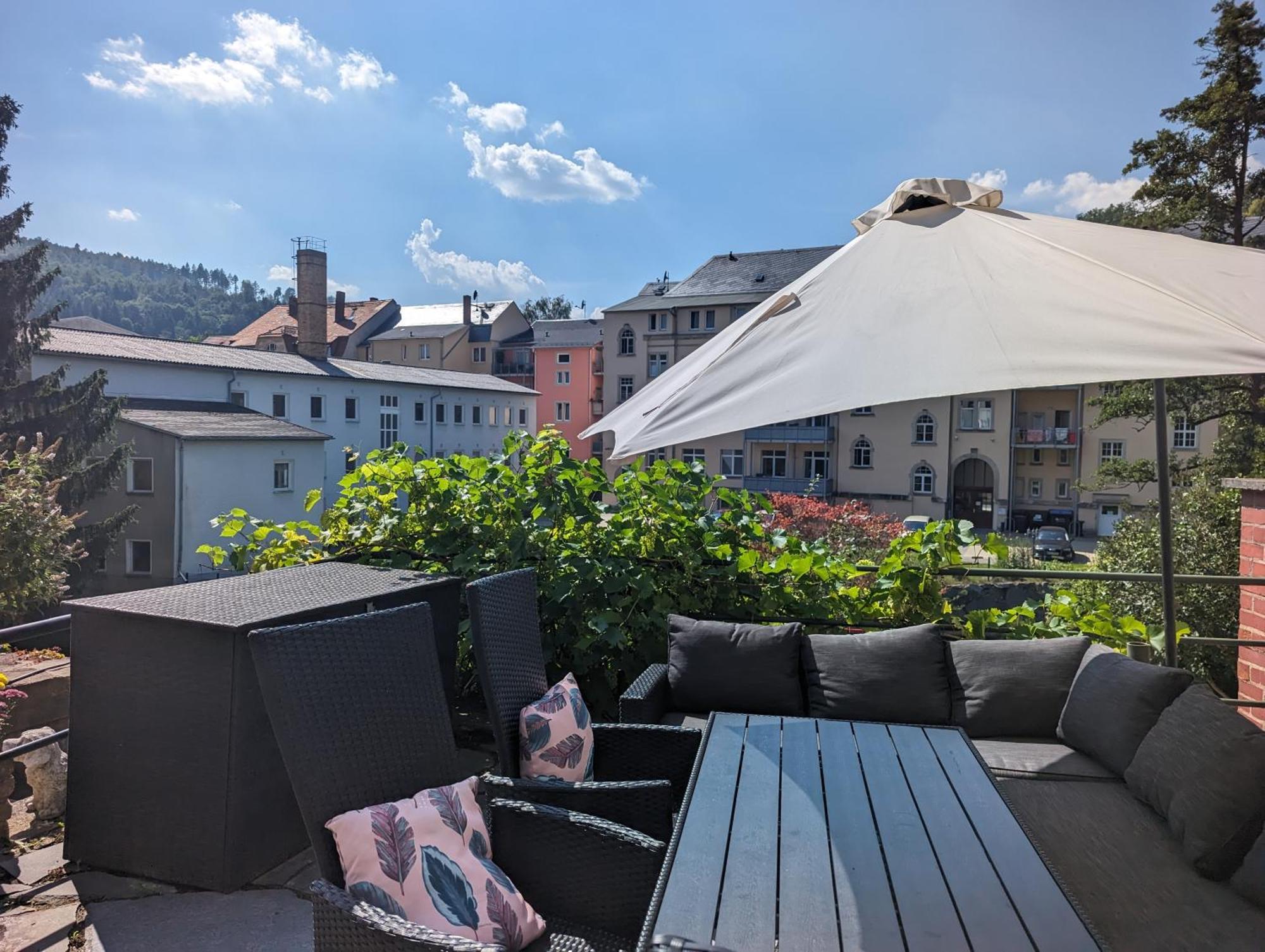 F2 - Urlaubsmagie Sauna, Whirlpool, Pool & Garten Sebnitz Exterior foto