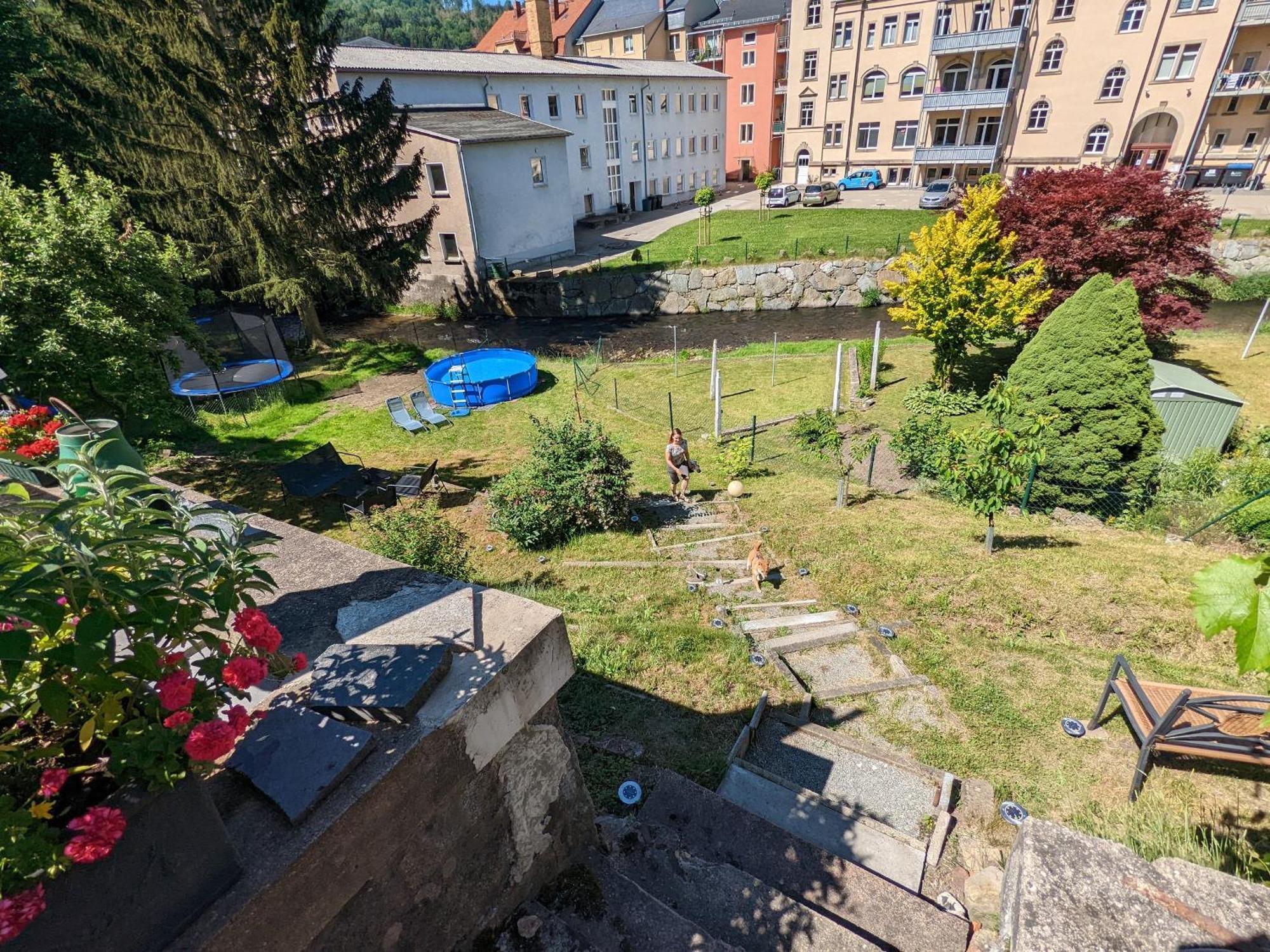 F2 - Urlaubsmagie Sauna, Whirlpool, Pool & Garten Sebnitz Exterior foto